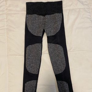Black and grey leggings